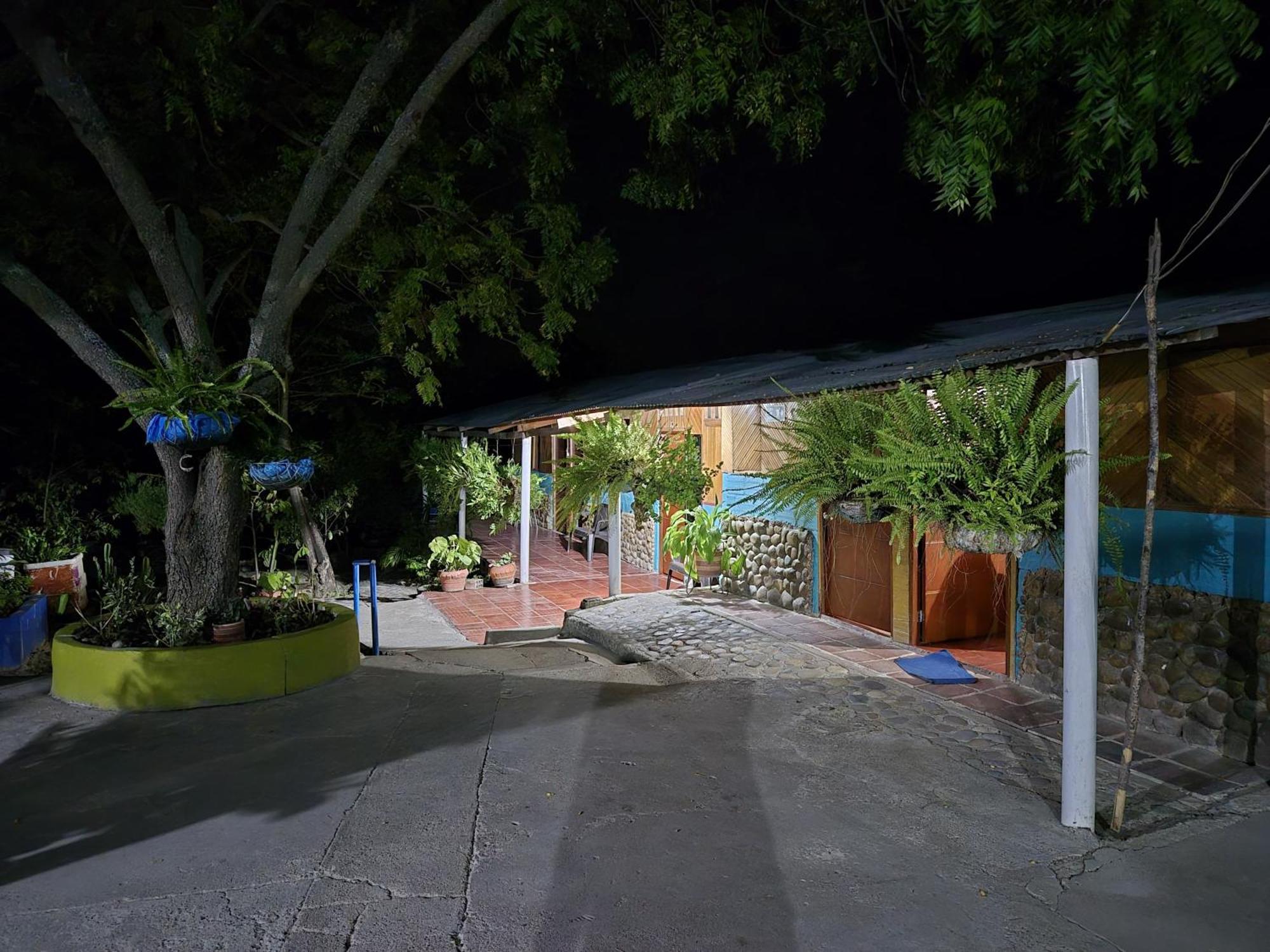 וילה-וייחה Hostal Sol De Verano Dona Lilia מראה חיצוני תמונה